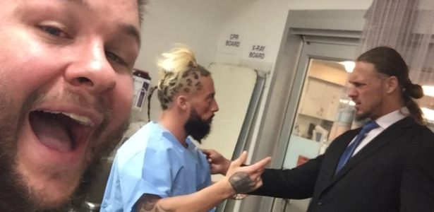 Photo Enzo Amore Big Cass And Kevin Owens At The Hospital Pwmania Com