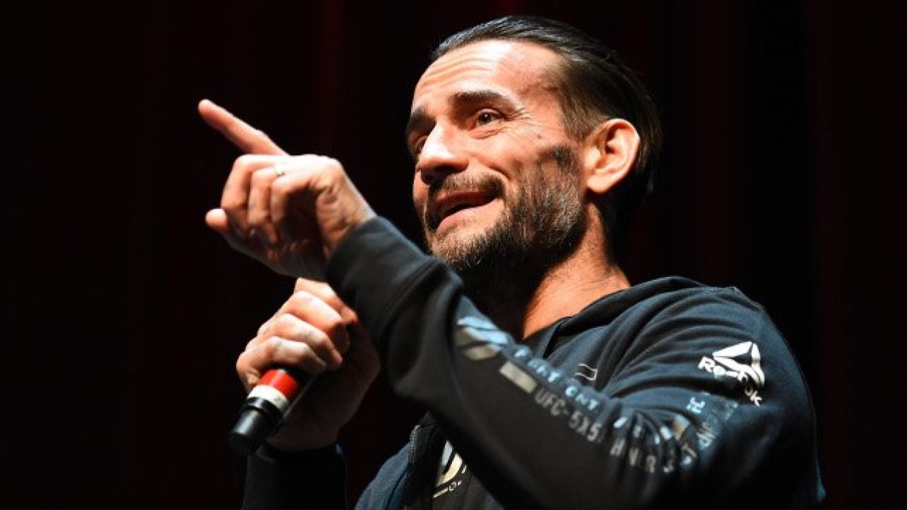 CM Punk Tweets About Filming The "Heels" TV Show | PWMania.com